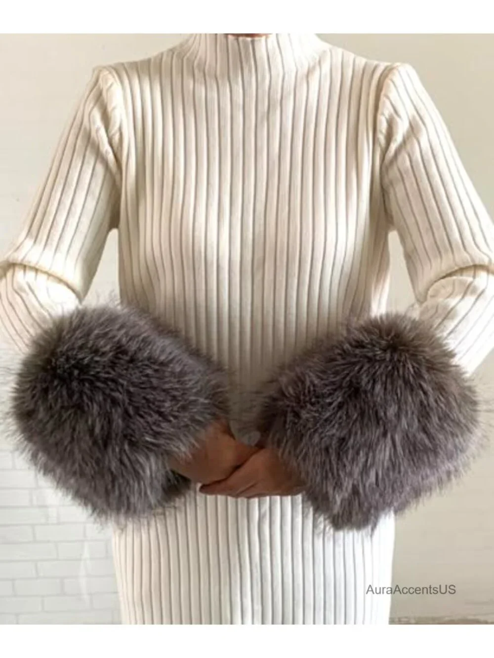 Faux Fur Scarf & Wrist Cuff Set - Fluffy Warm Winter Shawl